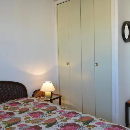 Appt T3 Avec Terrasse, Clim, Parking A Cap D'agde, Proche Et Commerces - Fr-1-249-38 Apartmán *