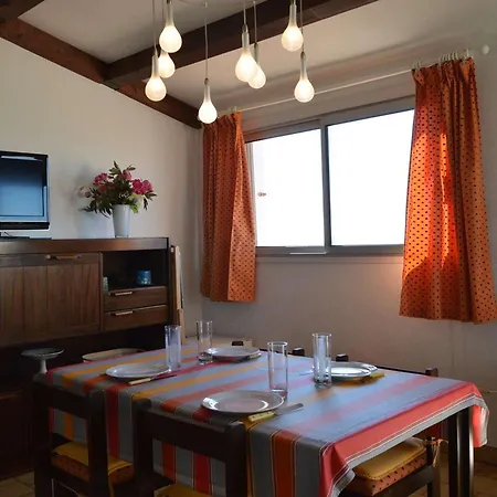 Appt T3 Avec Terrasse, Clim, Parking A Cap D'agde, Proche Et Commerces - Fr-1-249-38 아파트 아그